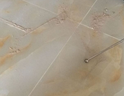 遵化瓷砖空鼓维修公司分享粘合剂选择不当在瓷砖铺贴过程中可能导致以下问题